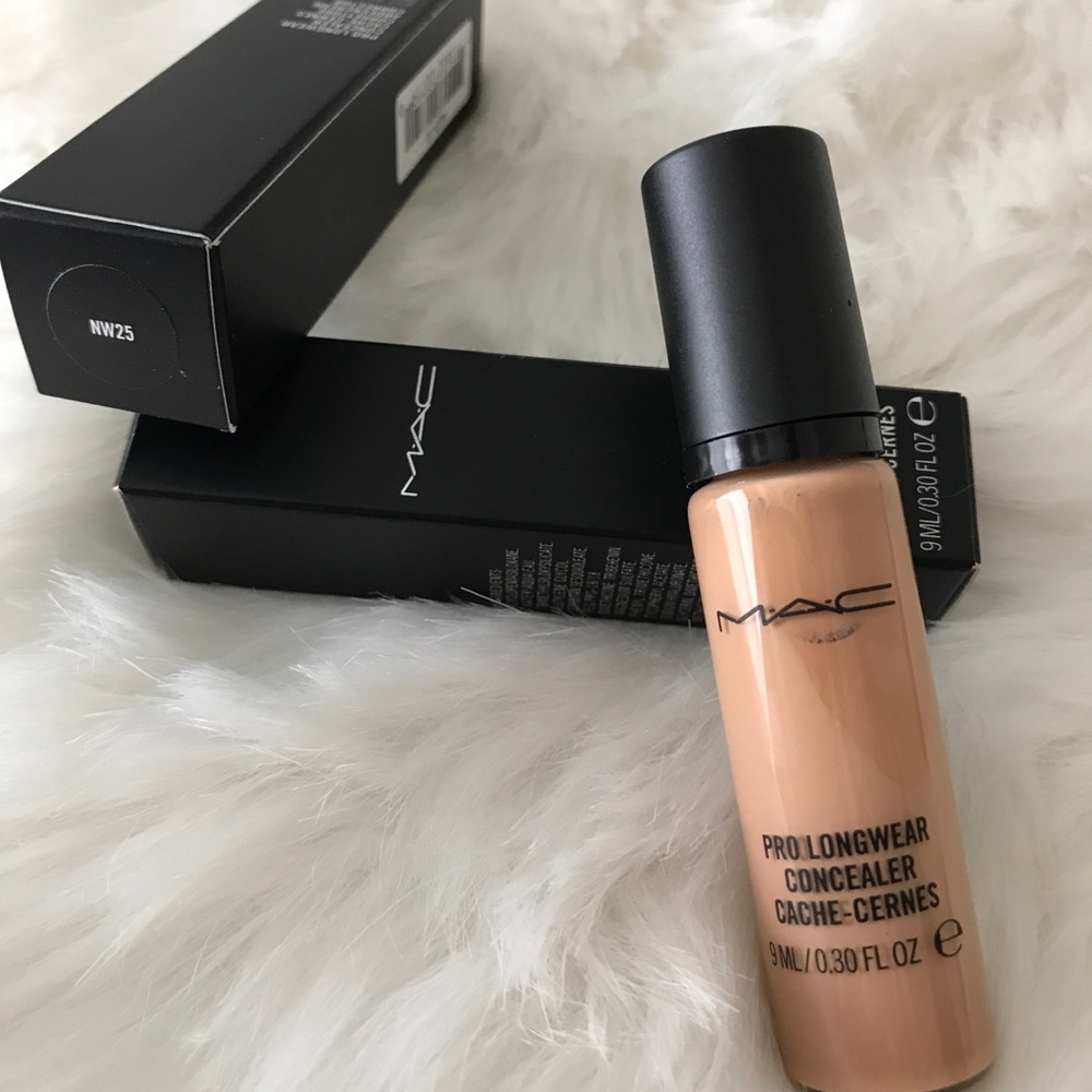 New in box - MAC  Pro Longwear concealer NW25